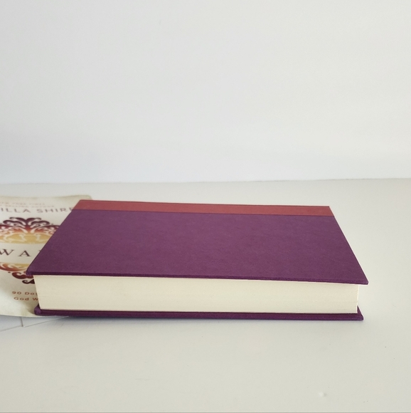 Awaken: 90 Days With The God Who Speaks By Priscilla Shirer - Picture 6 of 12